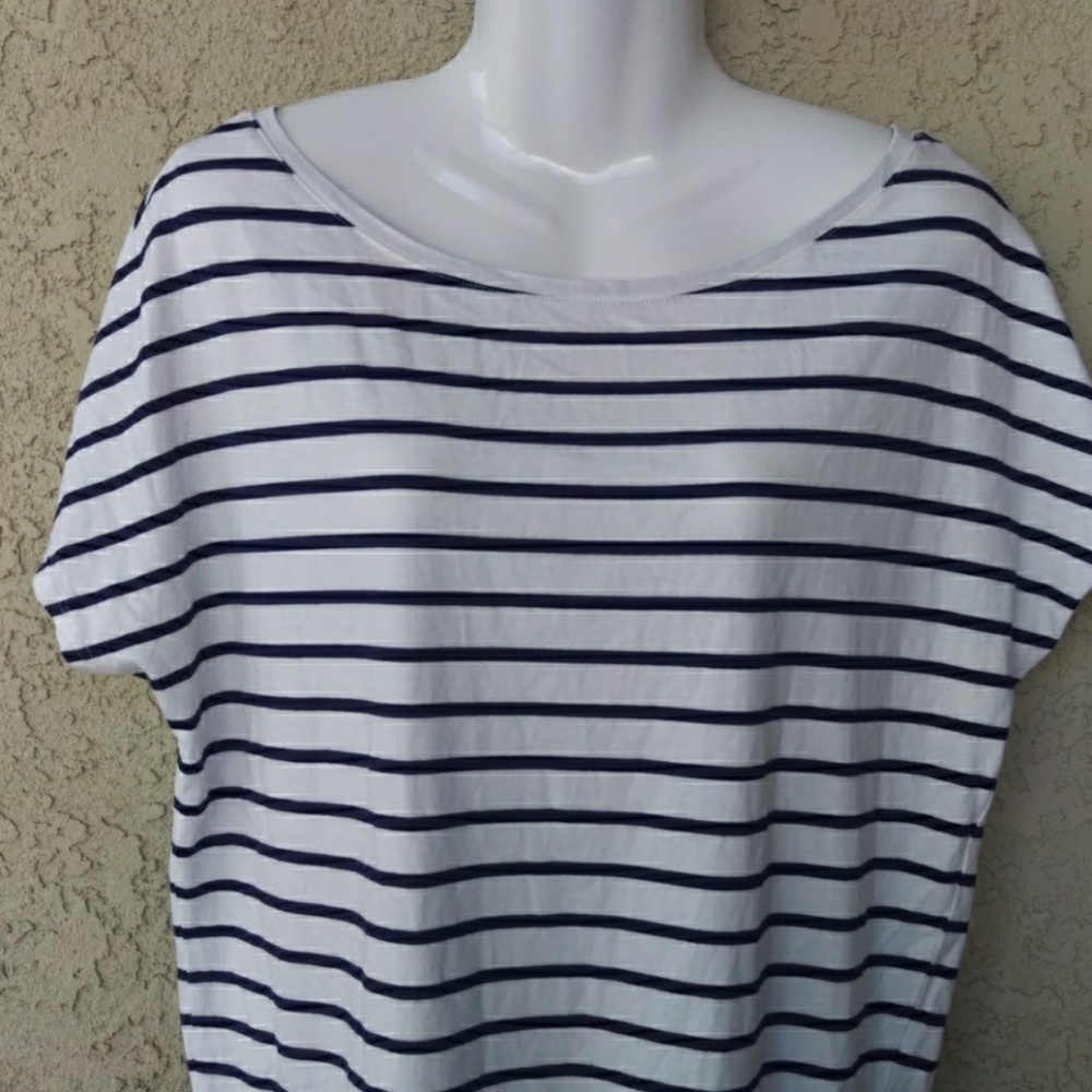 BB Dakota striped short sleeve long Top excellent - Picture 3 of 8